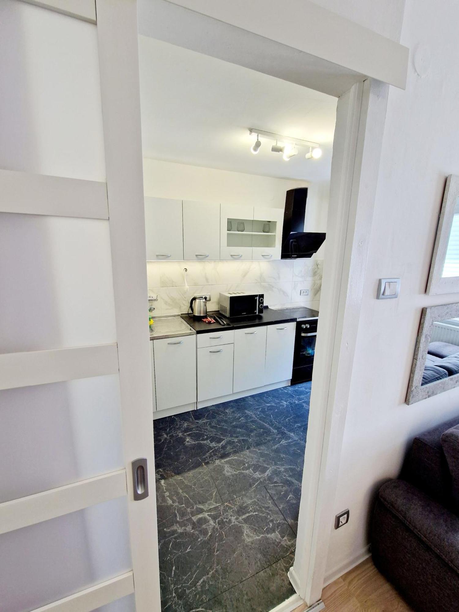 Cosy Novi Sad Loft, Self Check-In Διαμέρισμα Εξωτερικό φωτογραφία