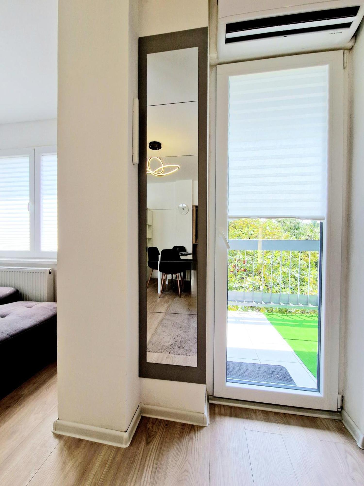 Cosy Novi Sad Loft, Self Check-In Διαμέρισμα Εξωτερικό φωτογραφία